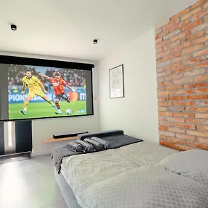  Apartament Pracownia Pod Kominem